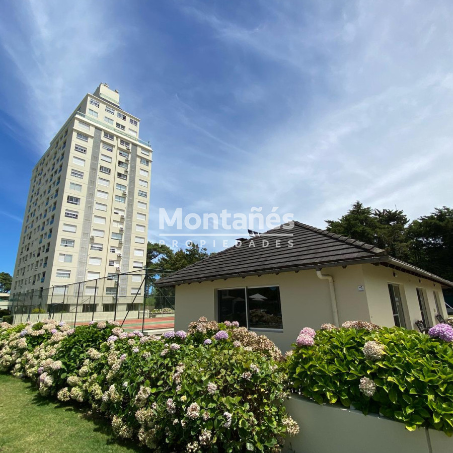 Apartamento ID.10407 - Bajo de precio!! Oportunidad!!
