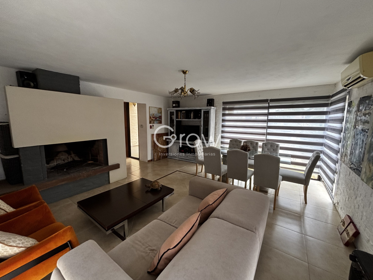 Casa ID.2334 - Excelente Ubicacion!!!