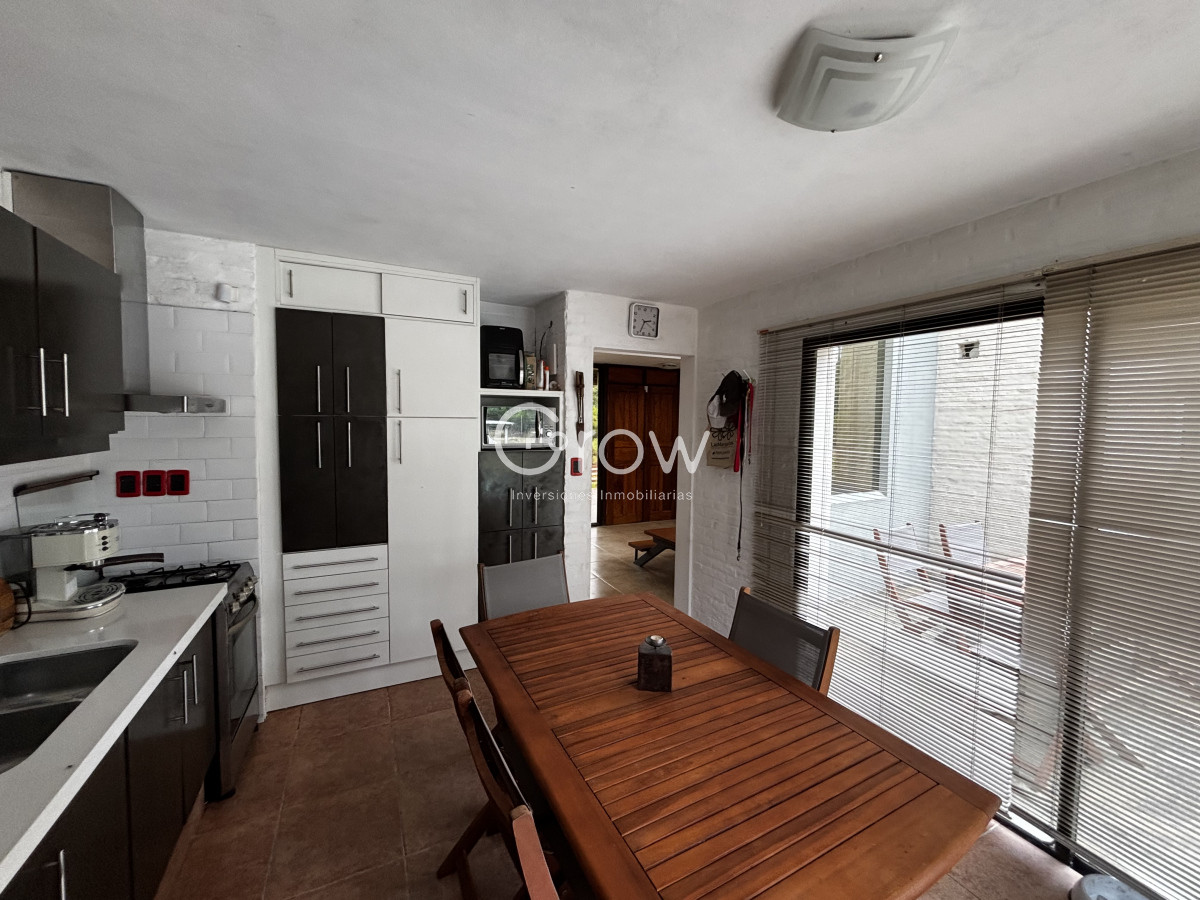 Casa ID.2334 - Excelente Ubicacion!!!