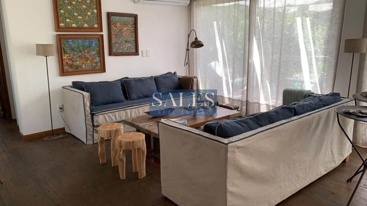 Casa ID.1319 - Oportunidad en Ocean Park!!