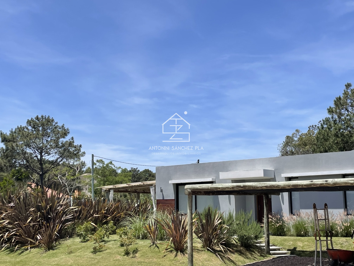 Casa ID.4530 - Disfrutable casa en una planta!