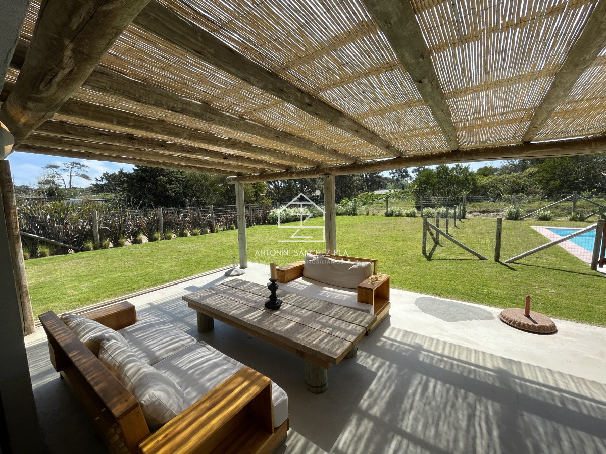 Casa ID.4530 - Disfrutable casa en una planta!