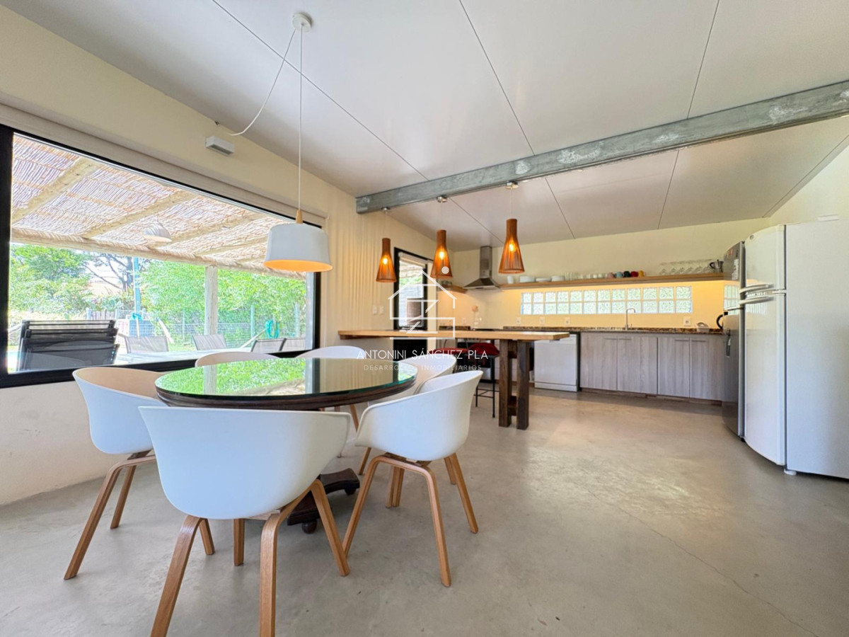 Casa ID.4530 - Disfrutable casa en una planta!
