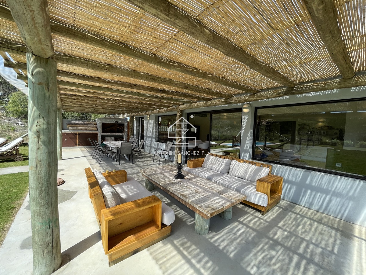 Casa ID.4530 - Disfrutable casa en una planta!