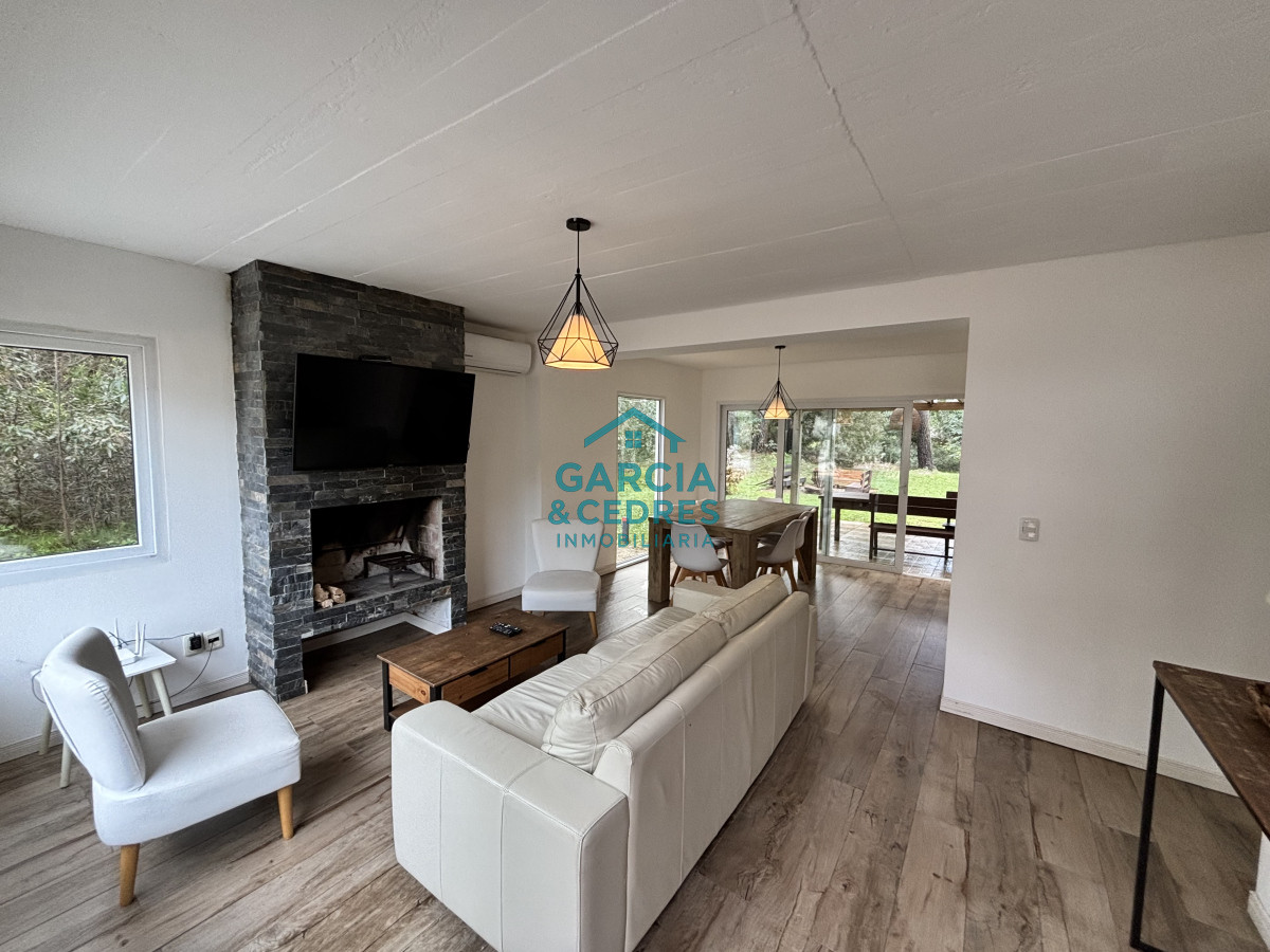 Casa ID.20 - Casa en Punta Ballena, Complejo Solanas