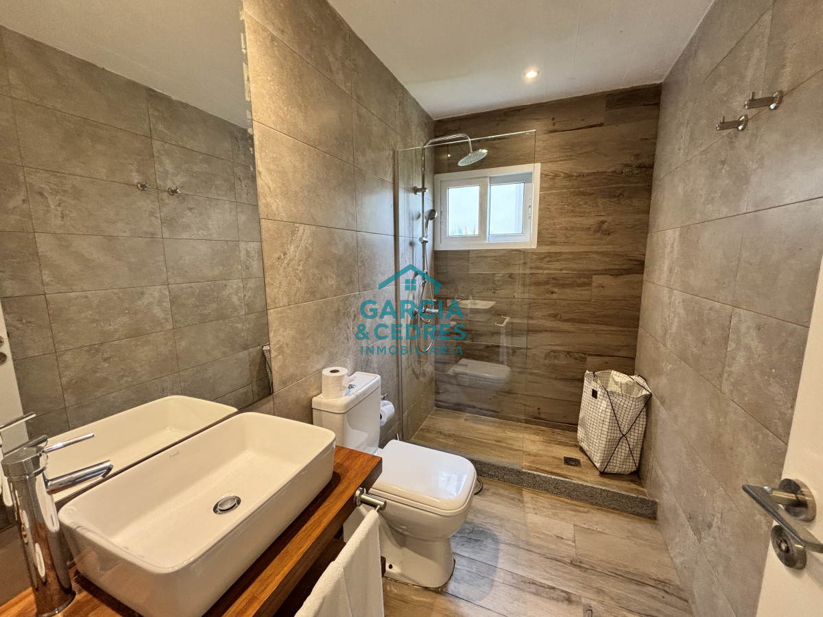 Casa ID.20 - Casa en Punta Ballena, Complejo Solanas