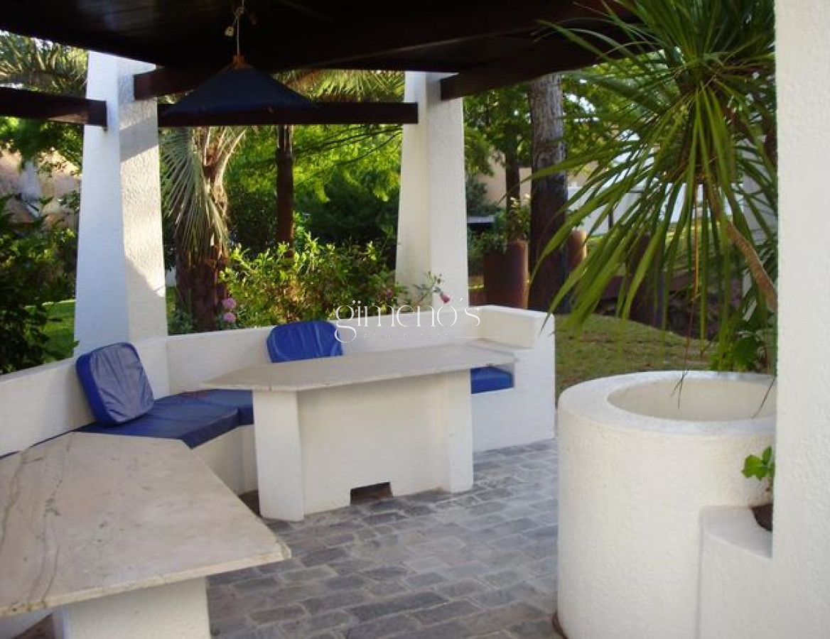 Casa ID.426 - Venta de Casa 3 Dormitorios - Solanas - Punta del Este 