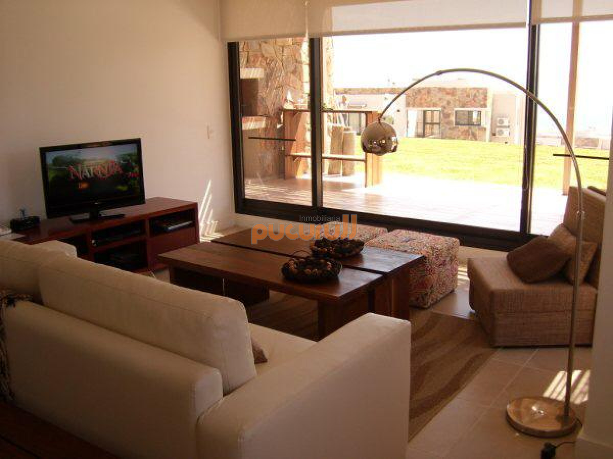 Lomo de la Ballena - GoPunta - Portal Inmobiliario de Punta del Este - Maldonado