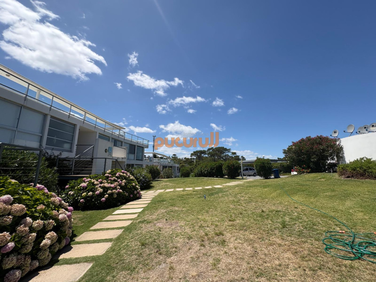 Apartamento ID.2499 - Apto. C 004