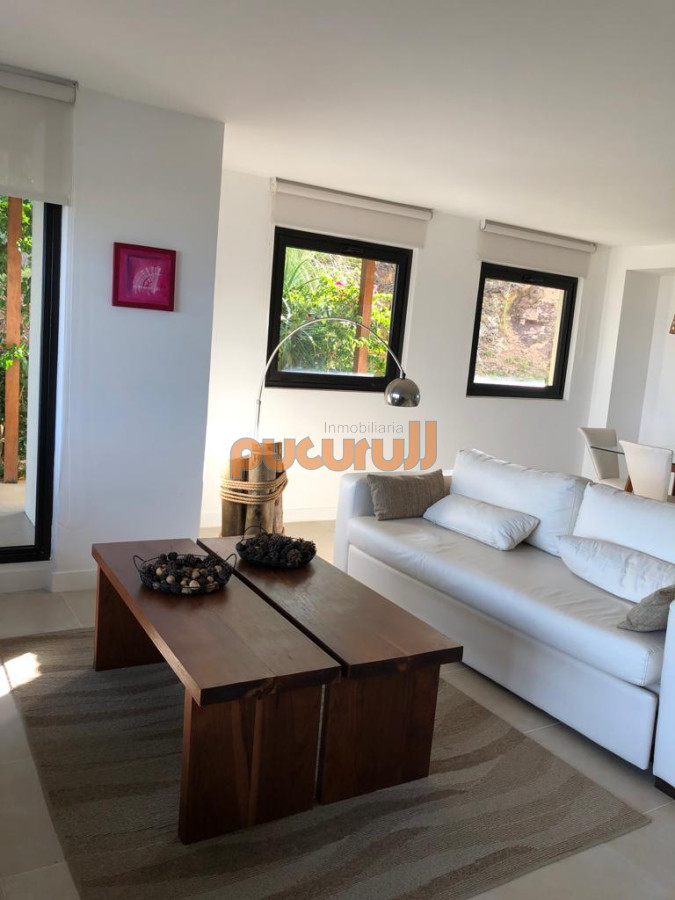 Lomo de la Ballena - GoPunta - Portal Inmobiliario de Punta del Este - Maldonado