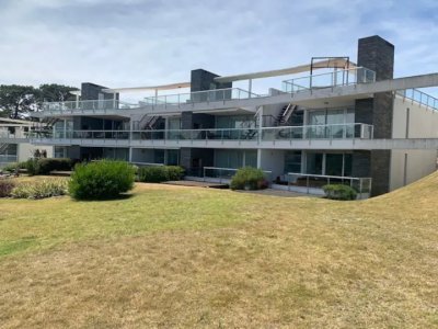 Apartamento en Punta Ballena, Rinconada