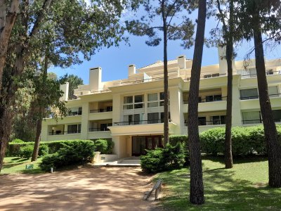Apartamento en Punta Ballena, Complejo Solanas
