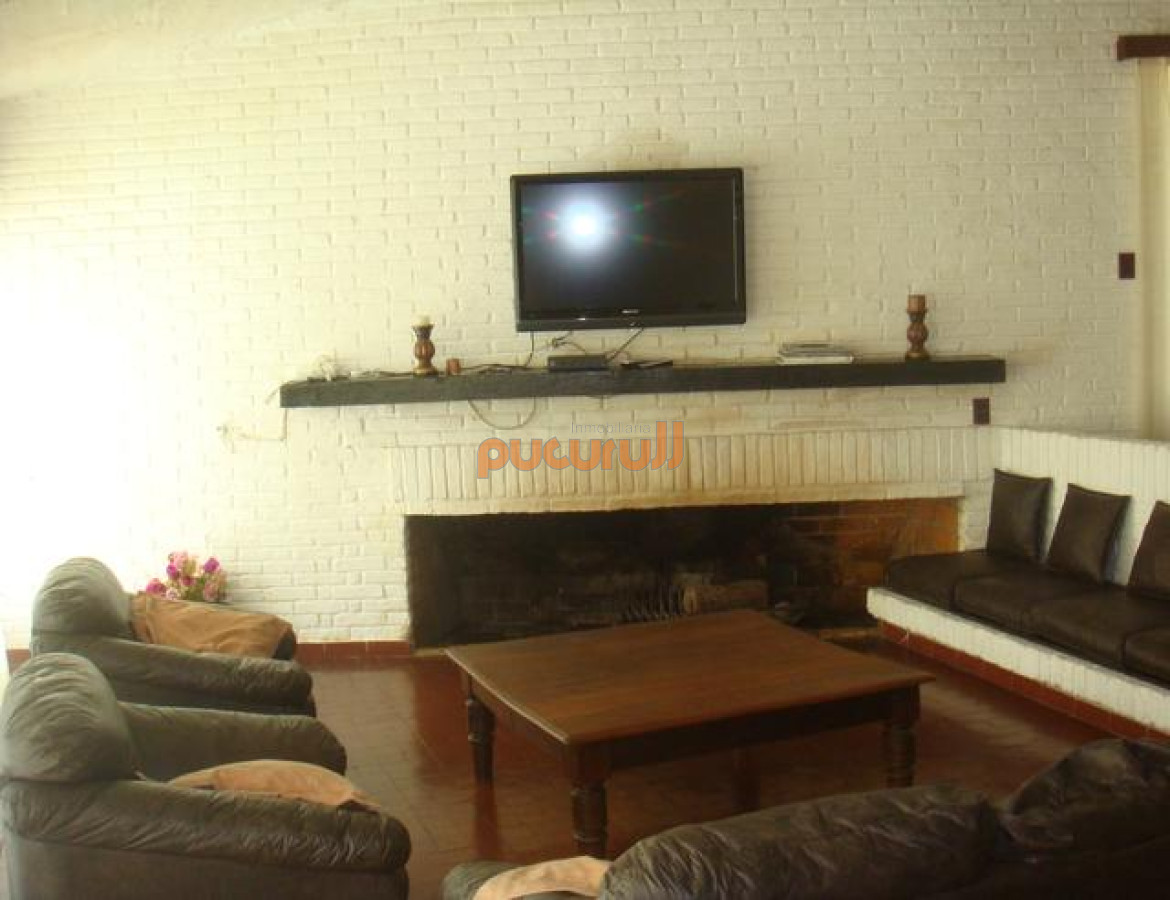 Casa ID.128 - Solanas zona Oeste. 