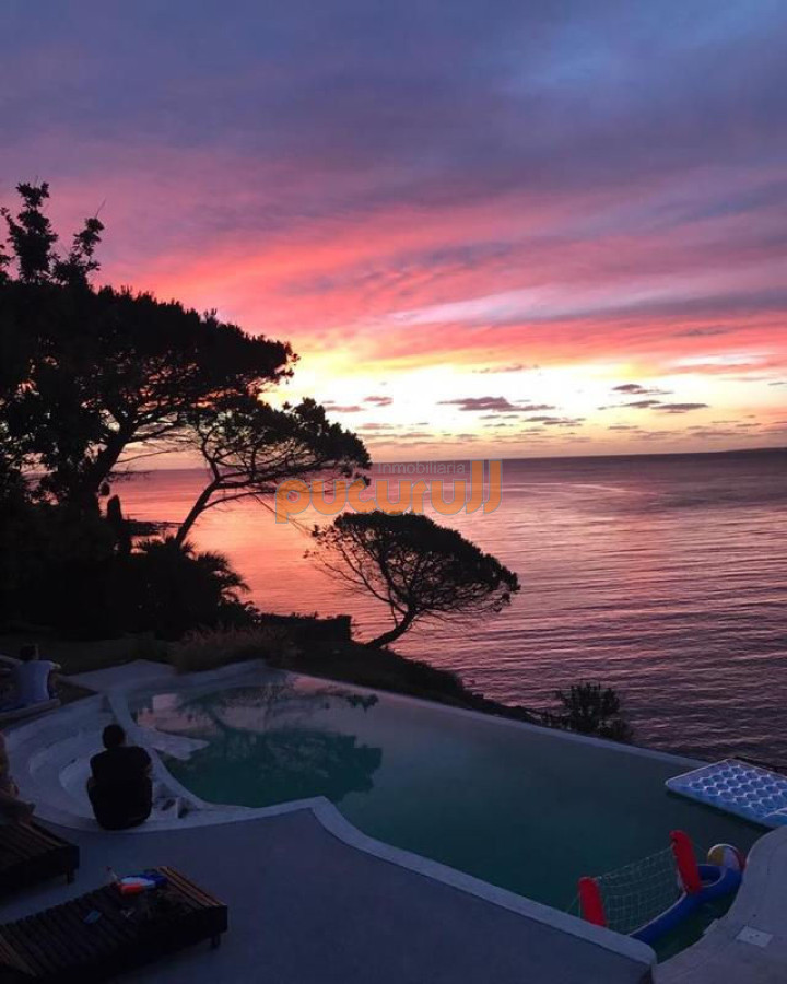 Lomo de la Ballena - GoPunta - Portal Inmobiliario de Punta del Este - Maldonado