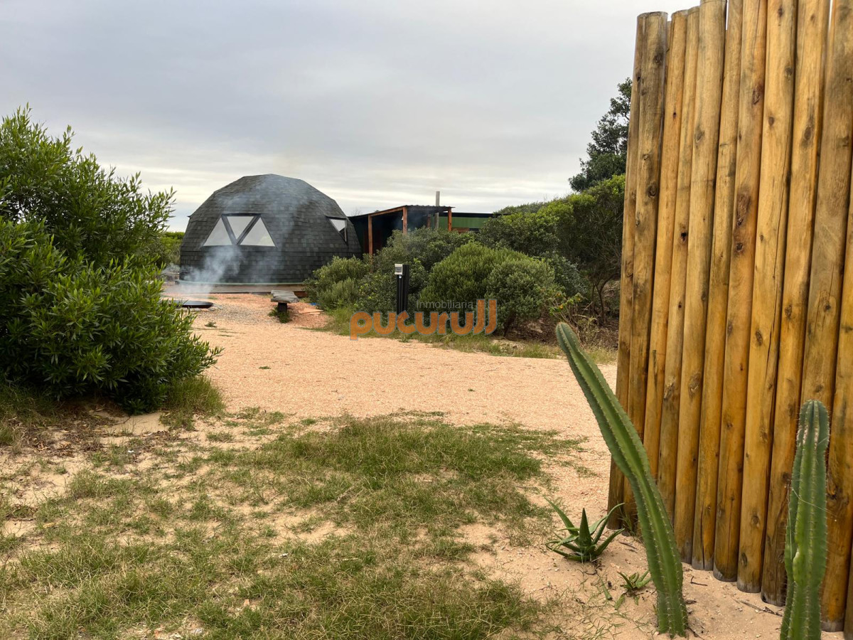 Casa ID.1844 - Dos mil metros a pasos del Mar con 2 casas!