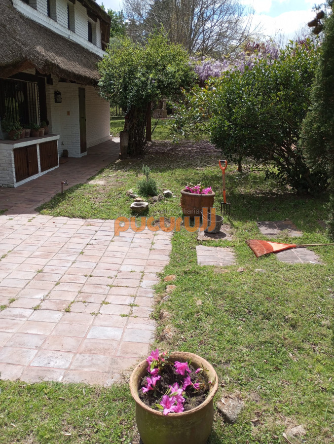 Casa ID.444 - Gran chacra con 180 m. de costa a Laguna del Sauce