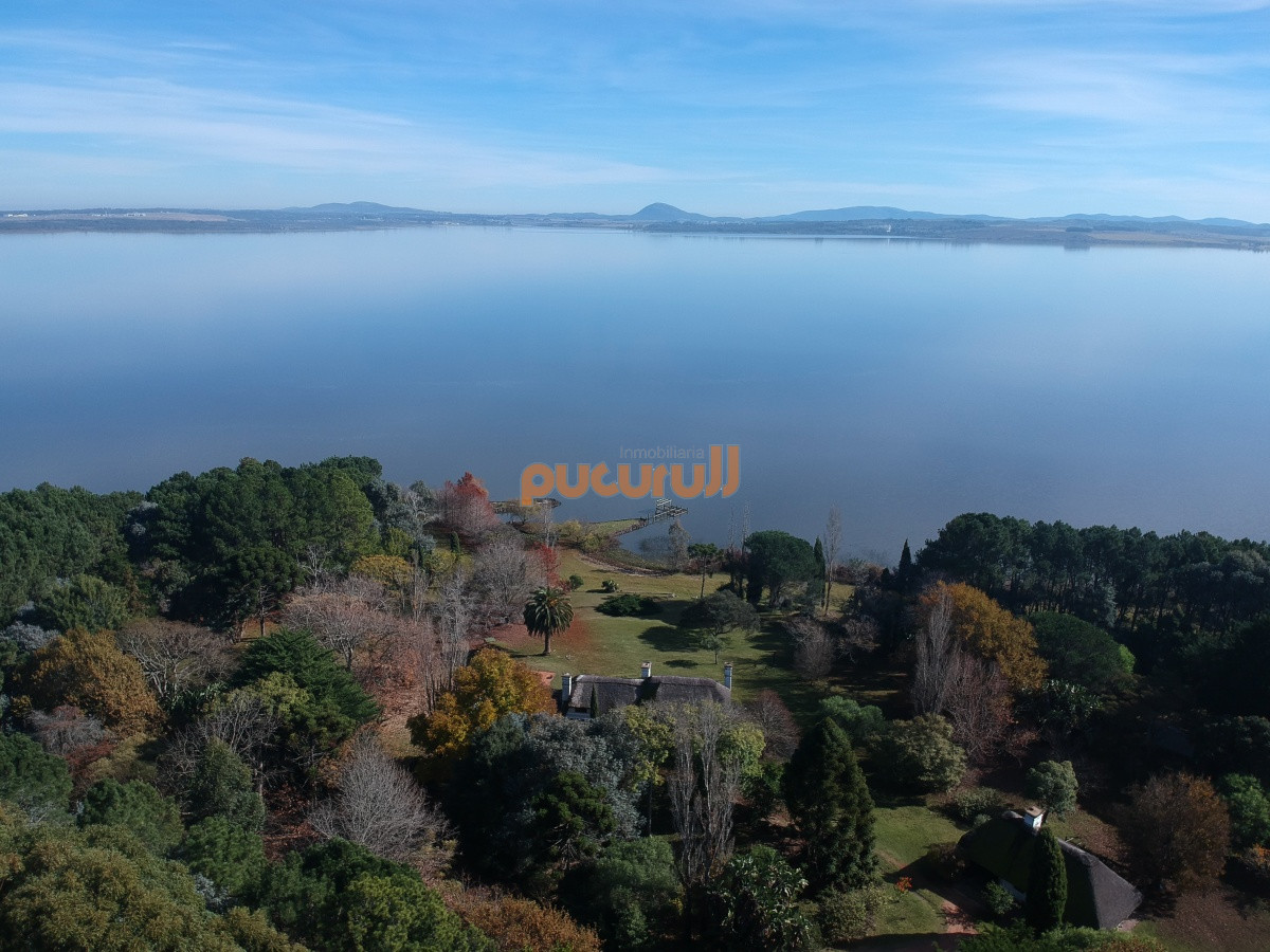 Casa ID.444 - Gran chacra con 180 m. de costa a Laguna del Sauce