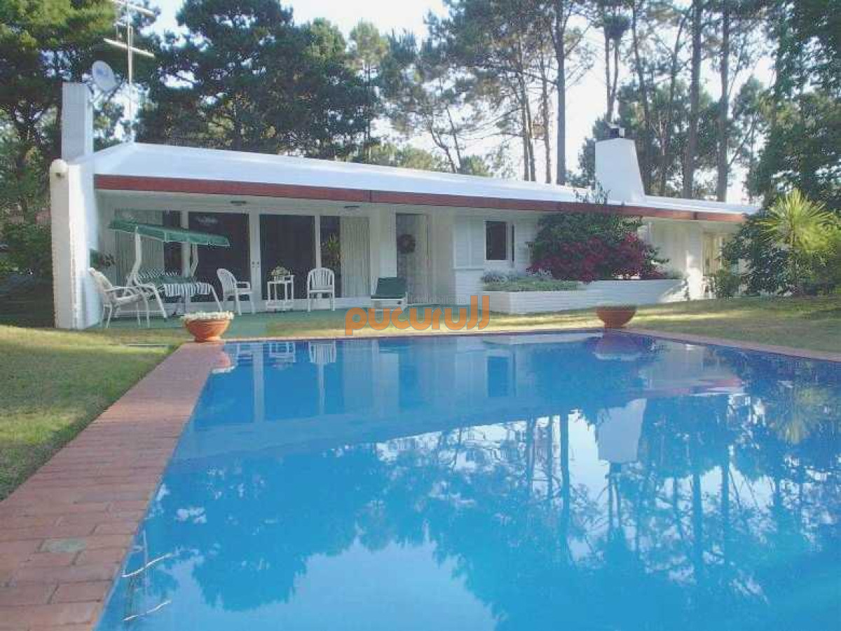 Casa ID.128 - Solanas zona Oeste. 