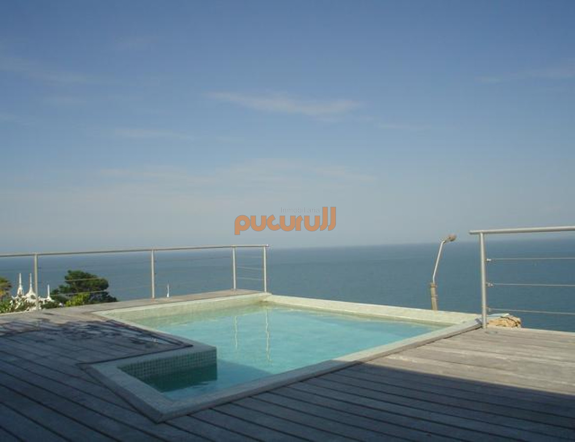 Lomo de la Ballena - GoPunta - Portal Inmobiliario de Punta del Este - Maldonado