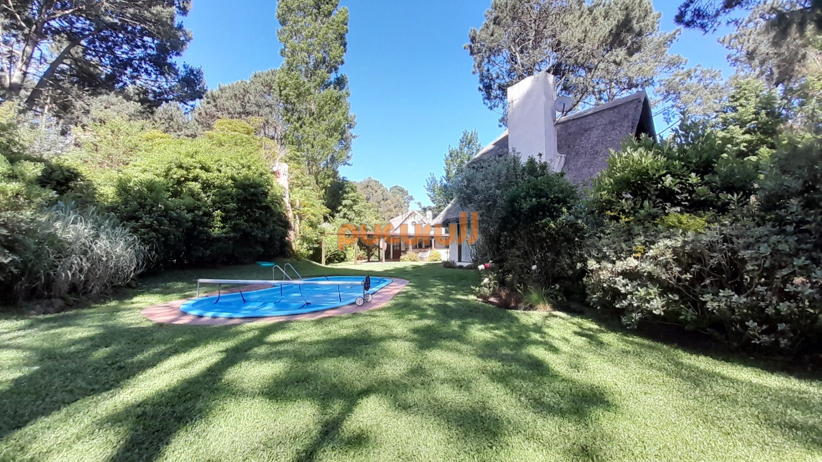 Casa ID.127 - Casa en Punta Ballena, Portezuelo Bosque