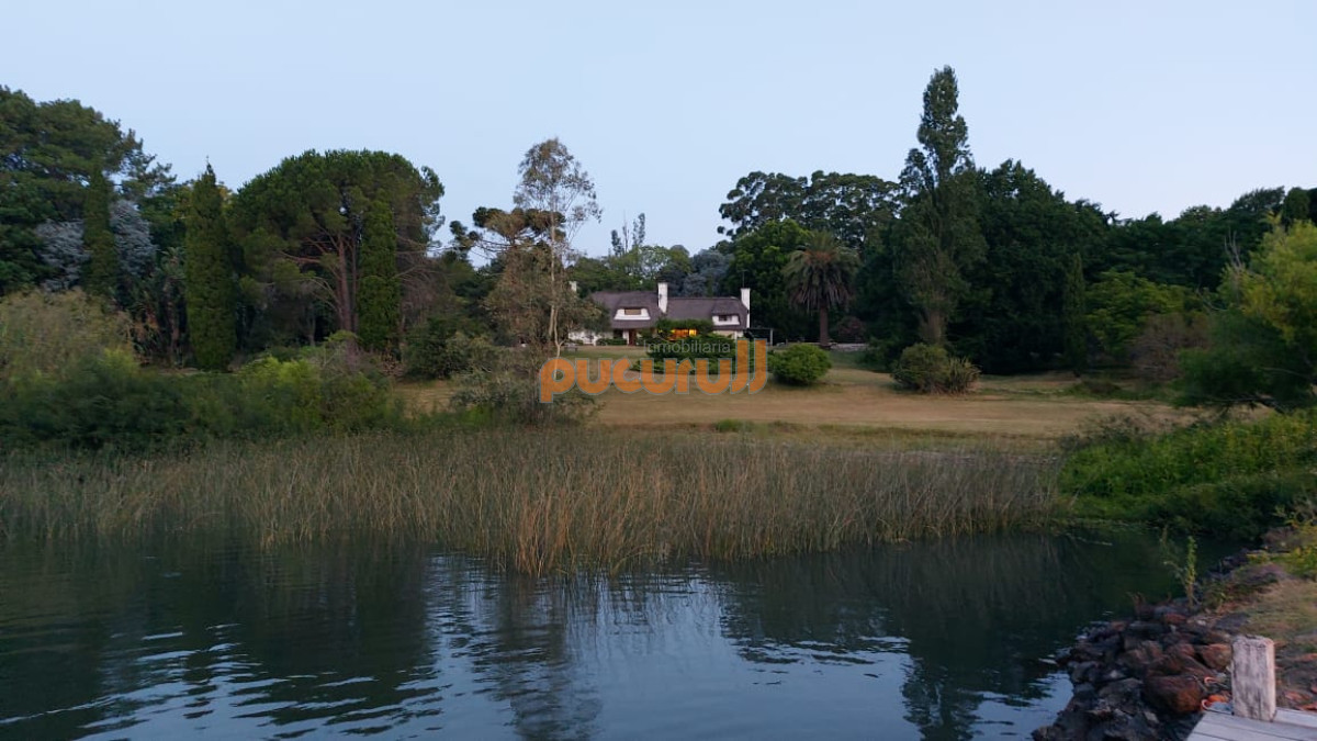 Casa ID.444 - Gran chacra con 180 m. de costa a Laguna del Sauce
