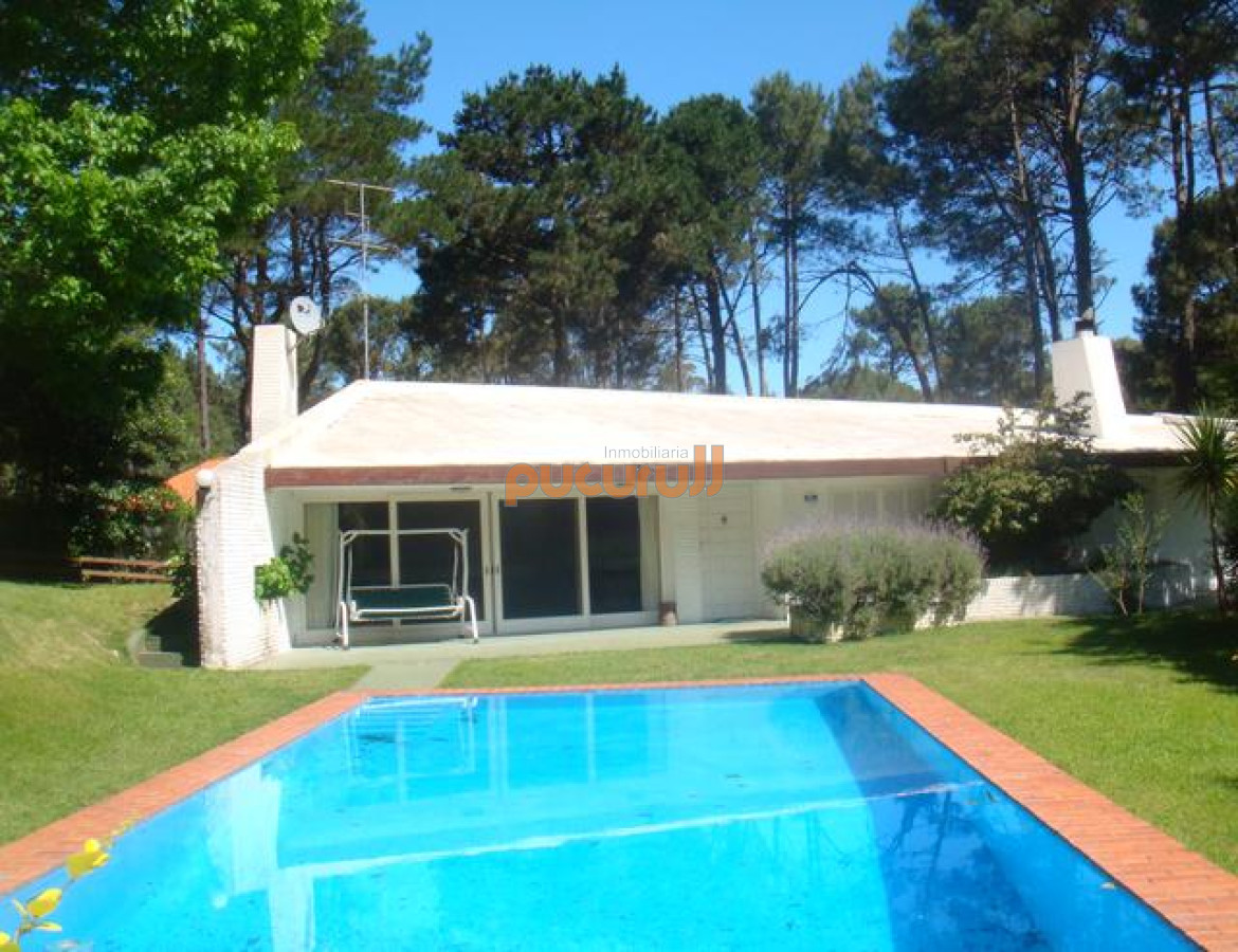 Casa ID.128 - Solanas zona Oeste. 