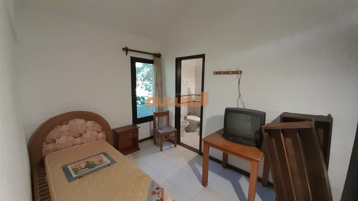 Casa ID.2204 - Excelente ubicación y entorno!