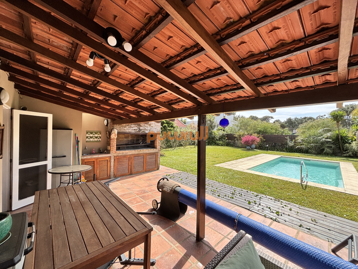 Casa ID.211 - Casa en Punta Ballena, Pinares de Portezuelo