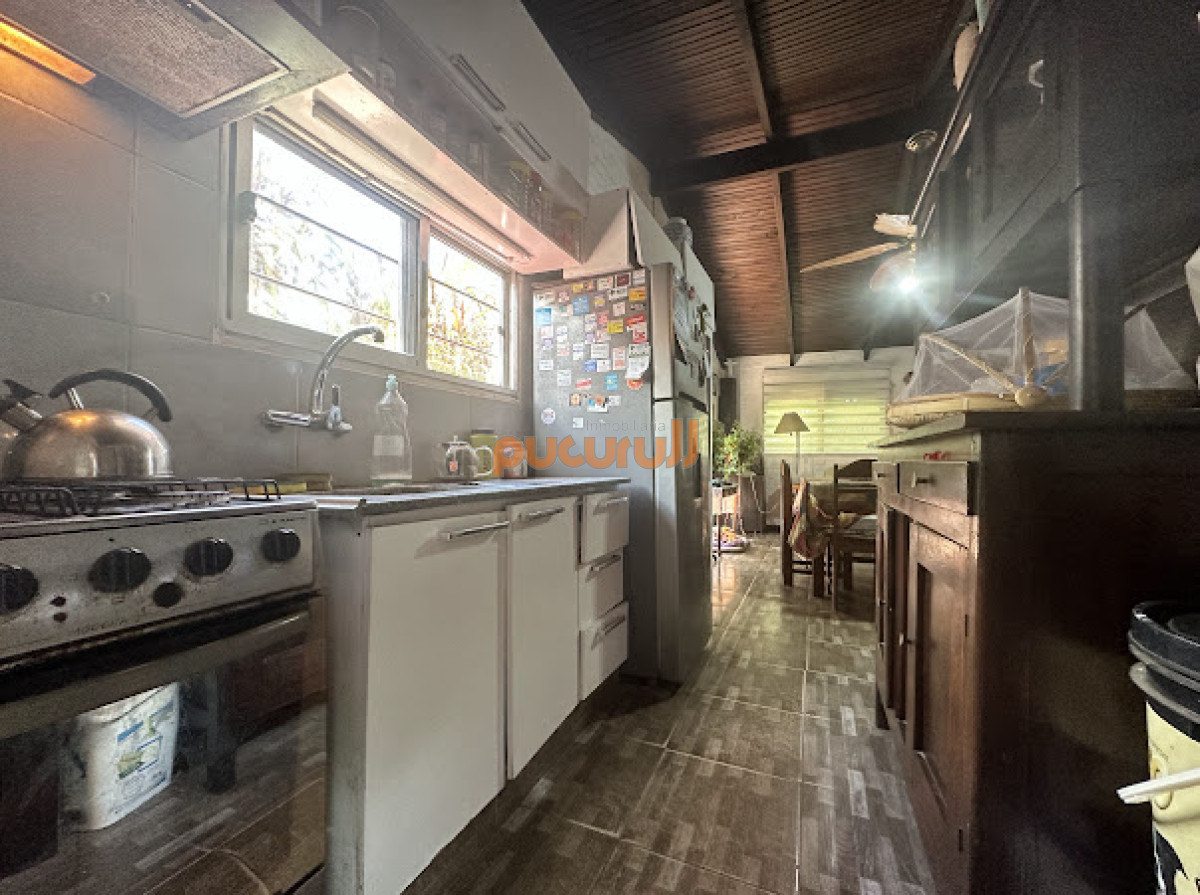 Casa ID.1756 - Oportunidad en Tio Tom!!