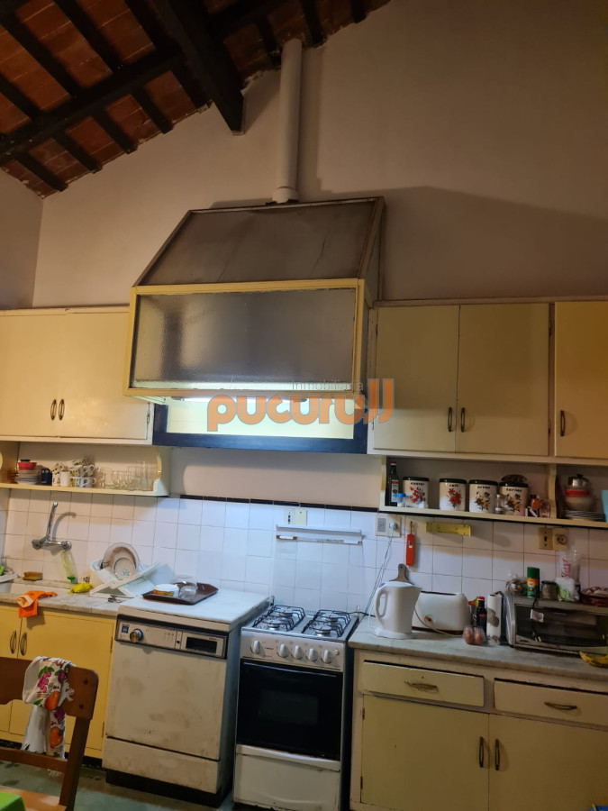 Casa ID.1236 - Hermosa esquina en pleno Solanas