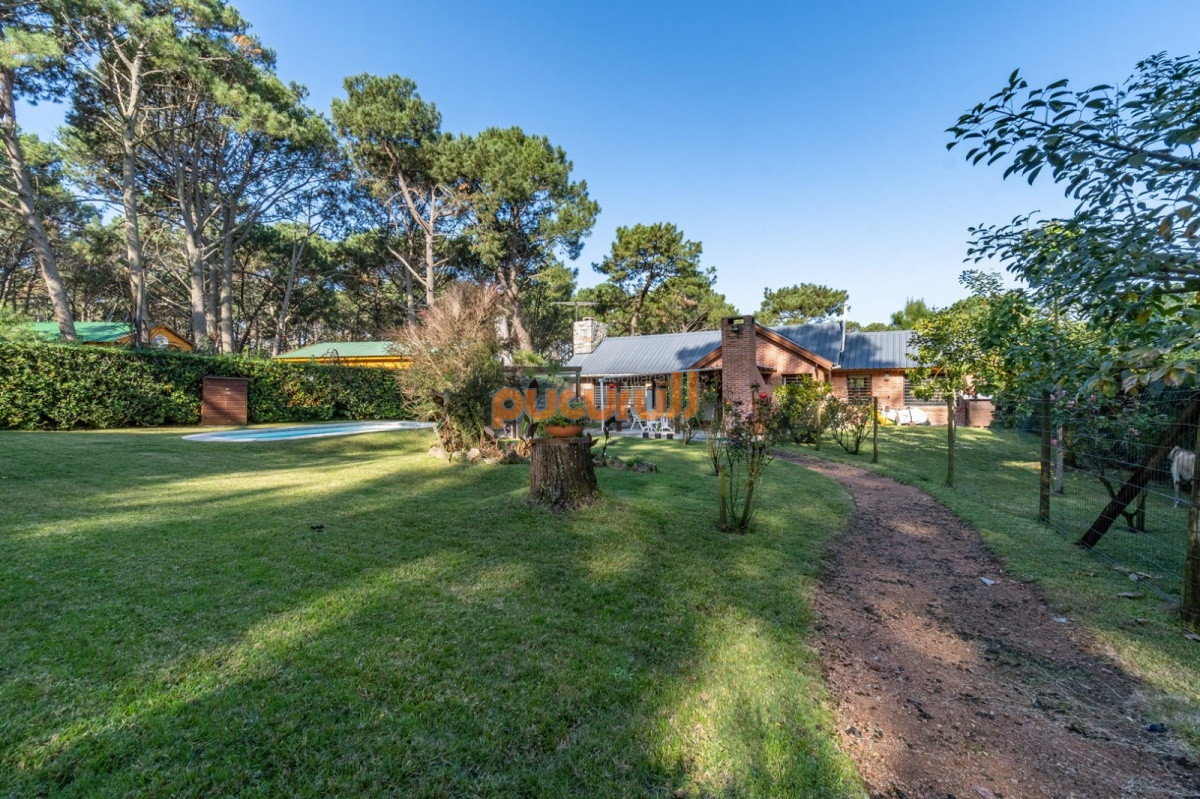 Casa ID.1527 - Club del Lago 