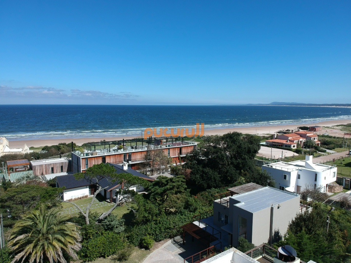 Casa ID.1600 - Hermosa Casa en la Rinconada. 