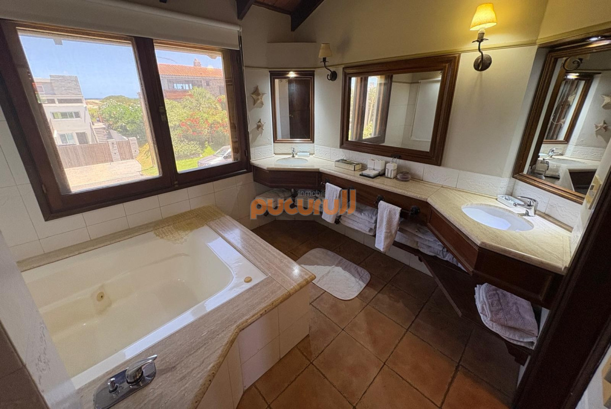 Casa ID.293 - Casa en Punta Ballena, Tio Tom