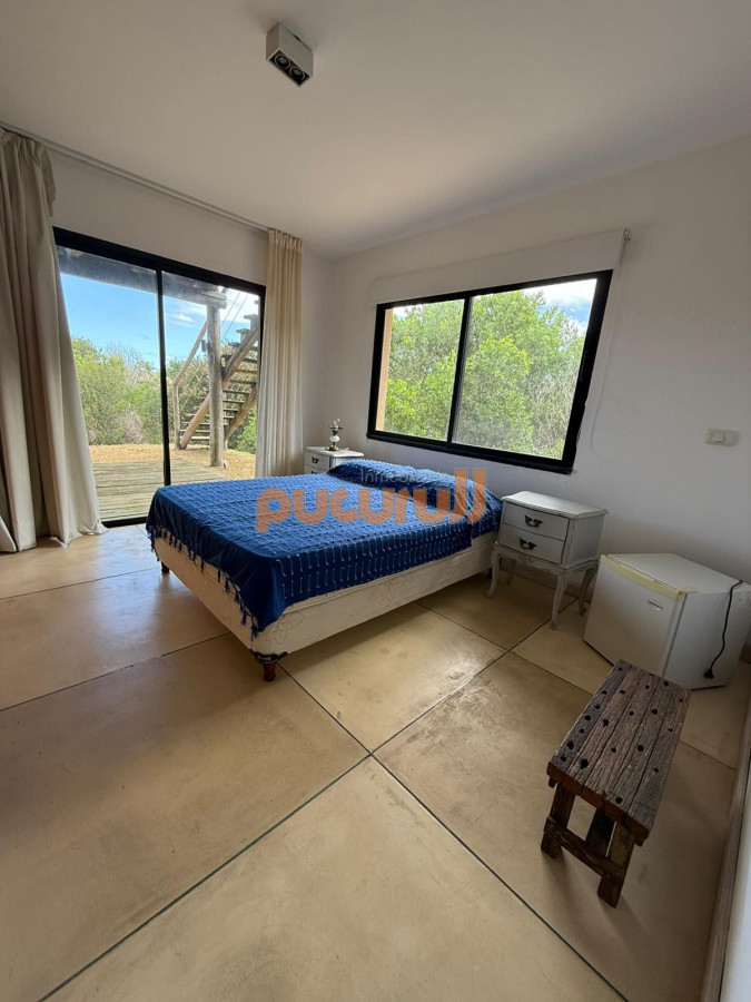 Casa ID.1976 - En lugar tranquilo. 