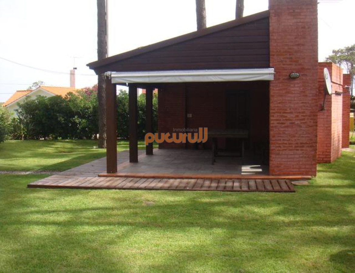 Casa ID.312 - Casa en Punta Ballena, Tio Tom