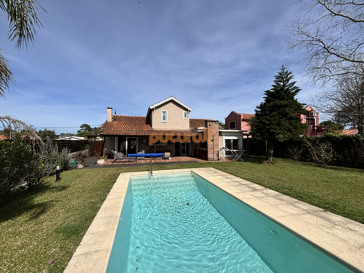 Casa ID.211 - Casa en Punta Ballena, Pinares de Portezuelo