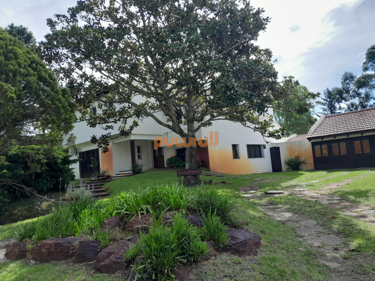 Casa ID.37 - Vende en exclusividad!!