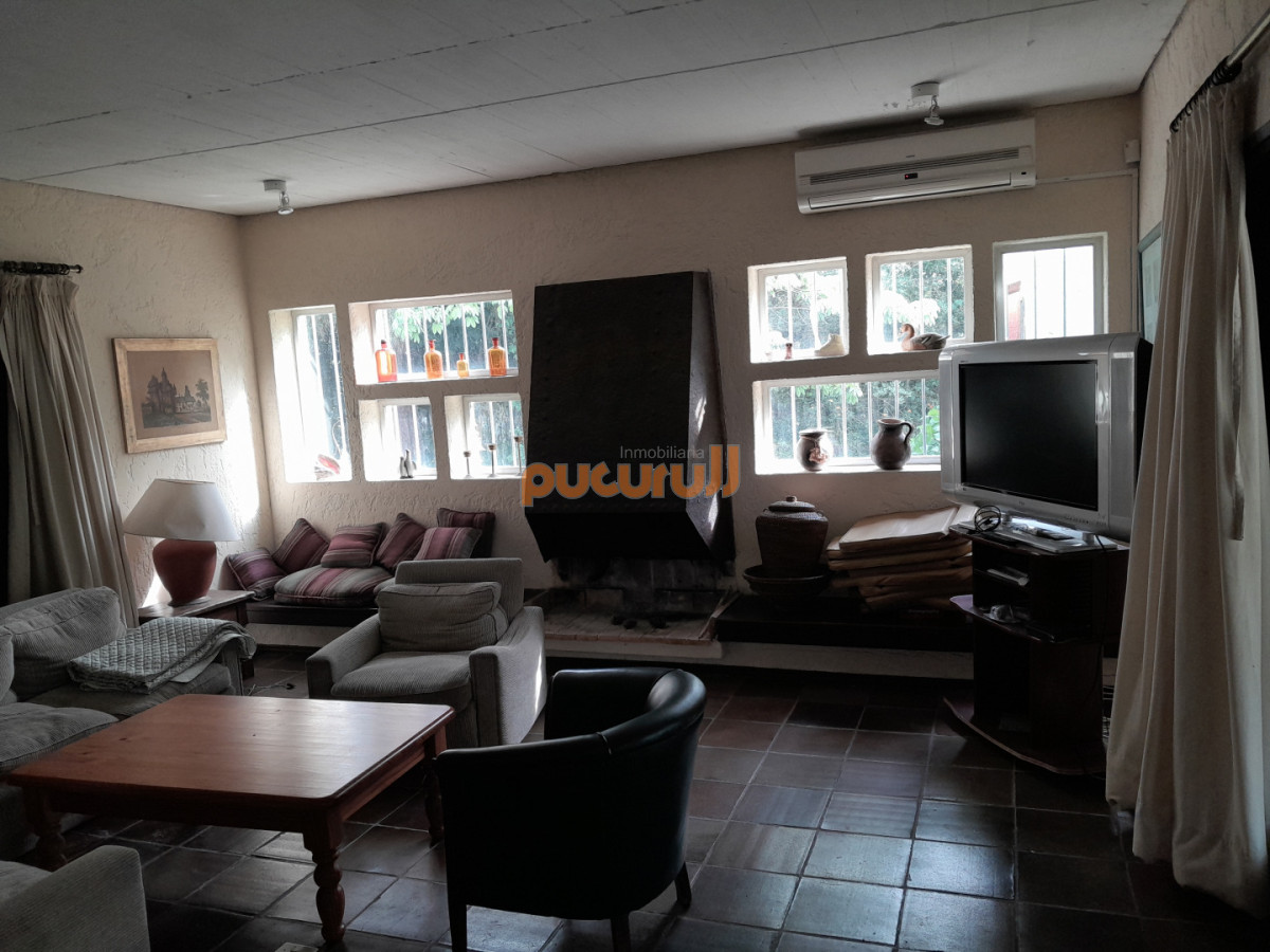 Casa ID.37 - Vende en exclusividad!!