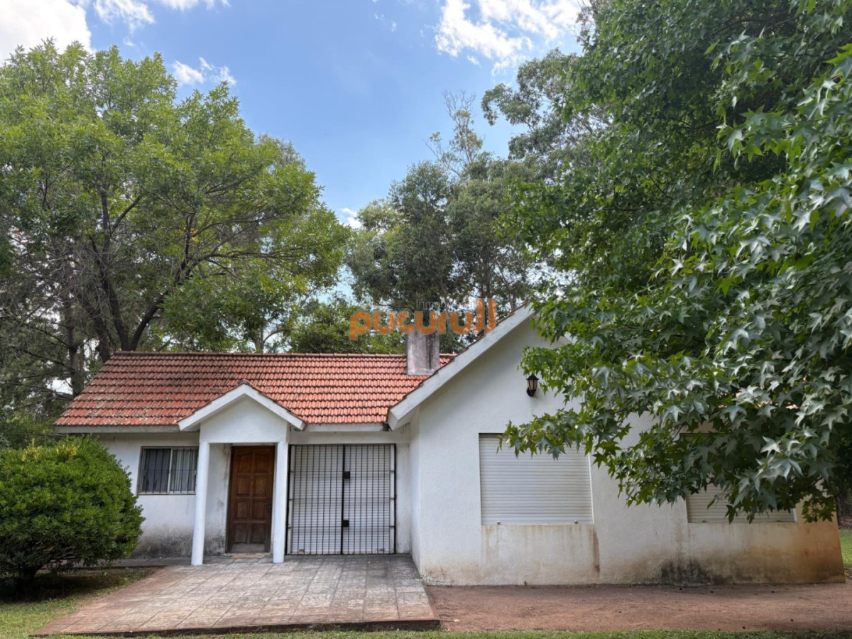 Casa ID.1662 - Gran terreno en muy buena ubicación y entorno!