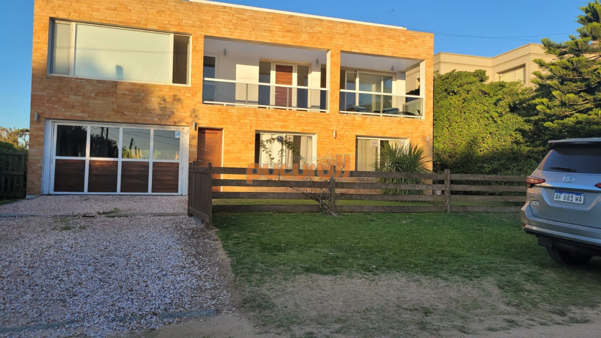 Casa ID.286 - Bajo de Precio!! Oportunidad en Tio Tom a pasos de la playa!! 