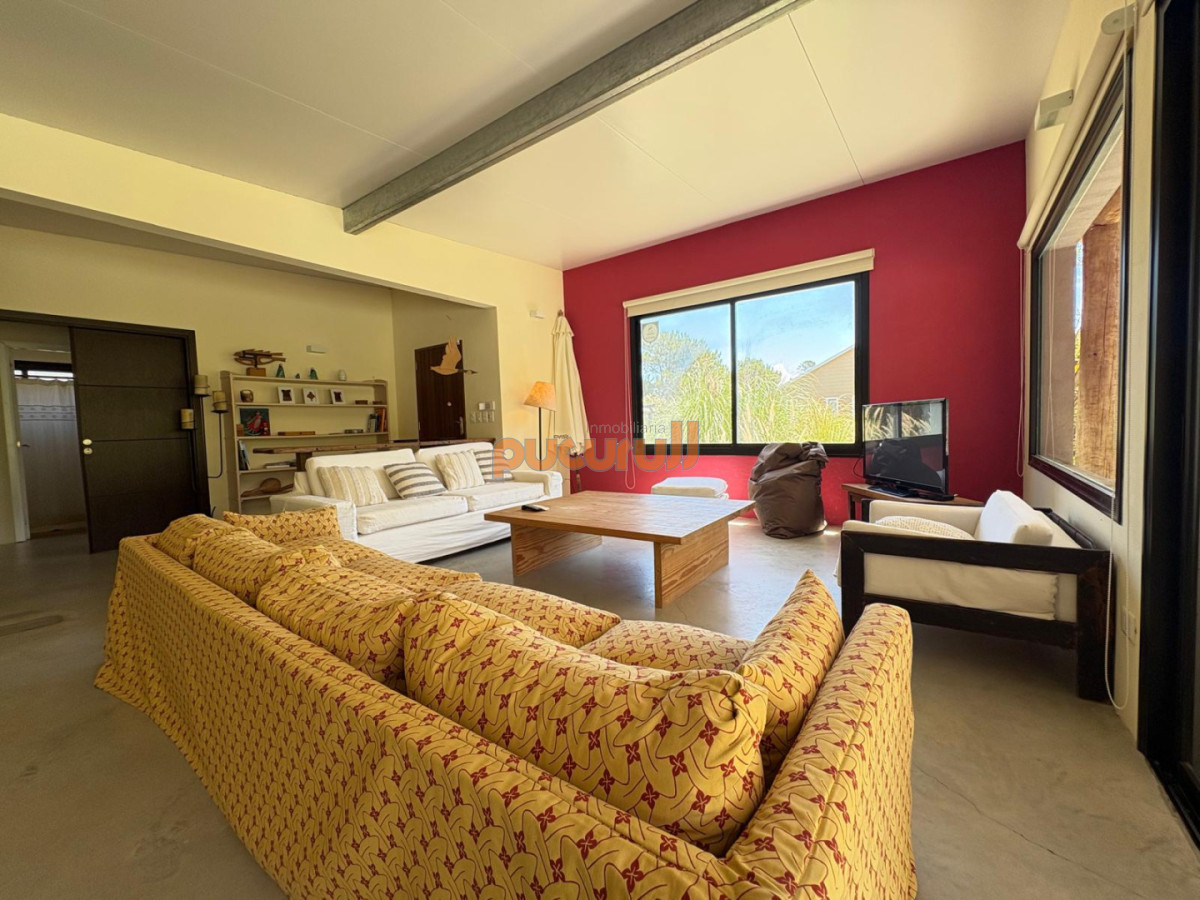 Casa ID.1169 - Disfrutable casa en una planta!
