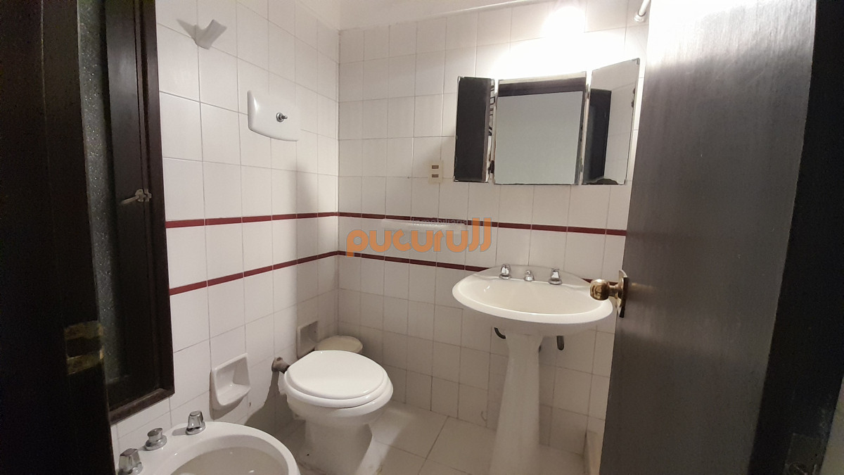 Casa ID.2204 - Excelente ubicación y entorno!