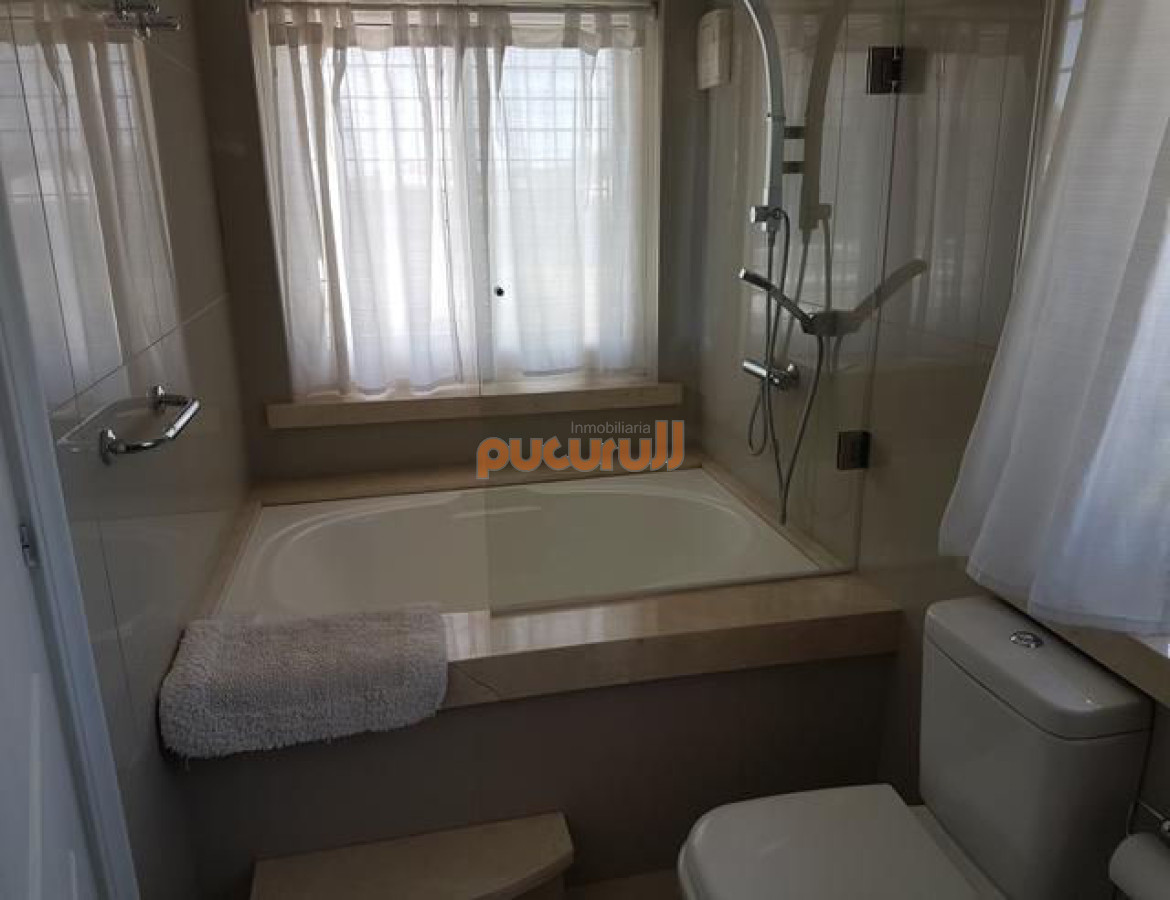 Casa ID.42 - DIRECTAMENTE SOBRE EL MAR!