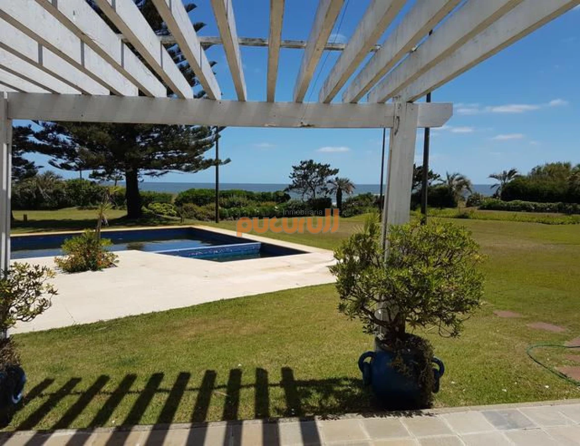 Casa ID.42 - DIRECTAMENTE SOBRE EL MAR!