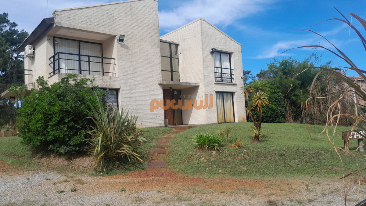 Casa ID.1983 - Excelente Ubicacion!!!