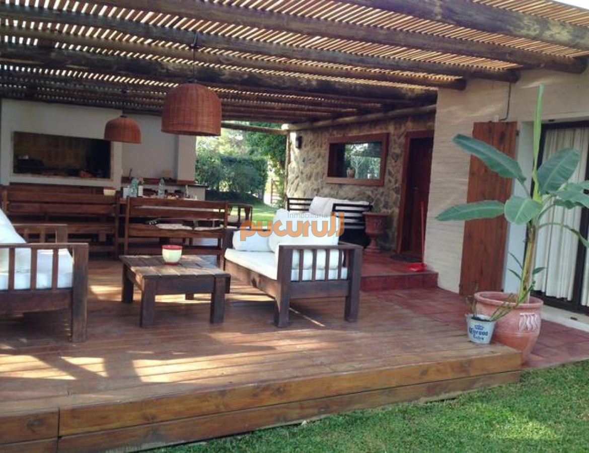 Casa ID.244 - Casa en Punta Ballena, Tio Tom