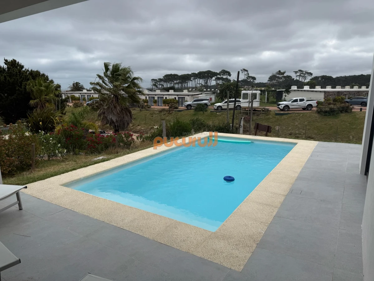 Casa ID.2462 - A pasos de la playa!!! 