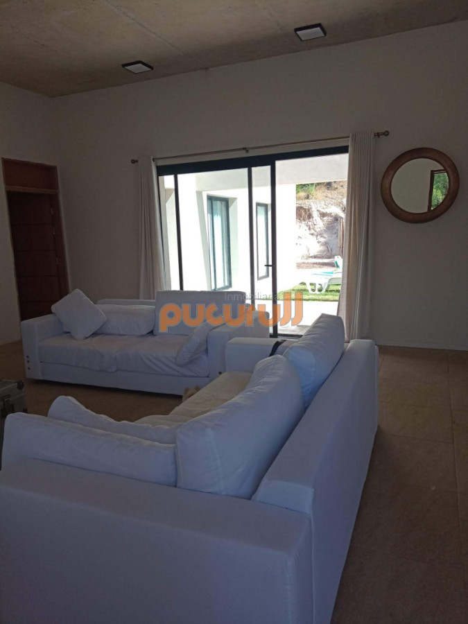 Casa ID.2354 - Excelente entorno!