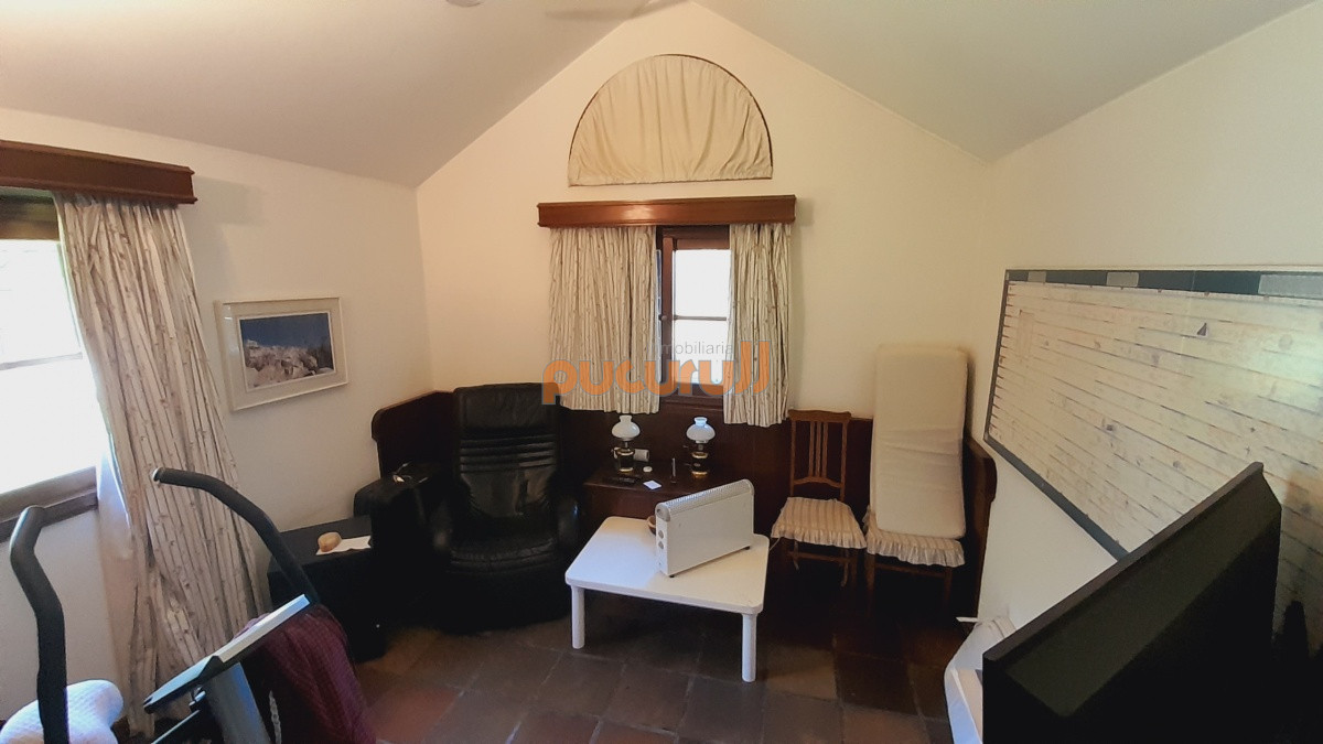 Casa ID.1424 - EXCEPCIONAL RESIDENCIA