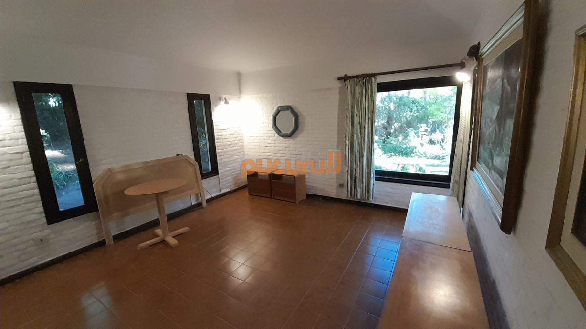 Casa ID.2204 - Excelente ubicación y entorno!